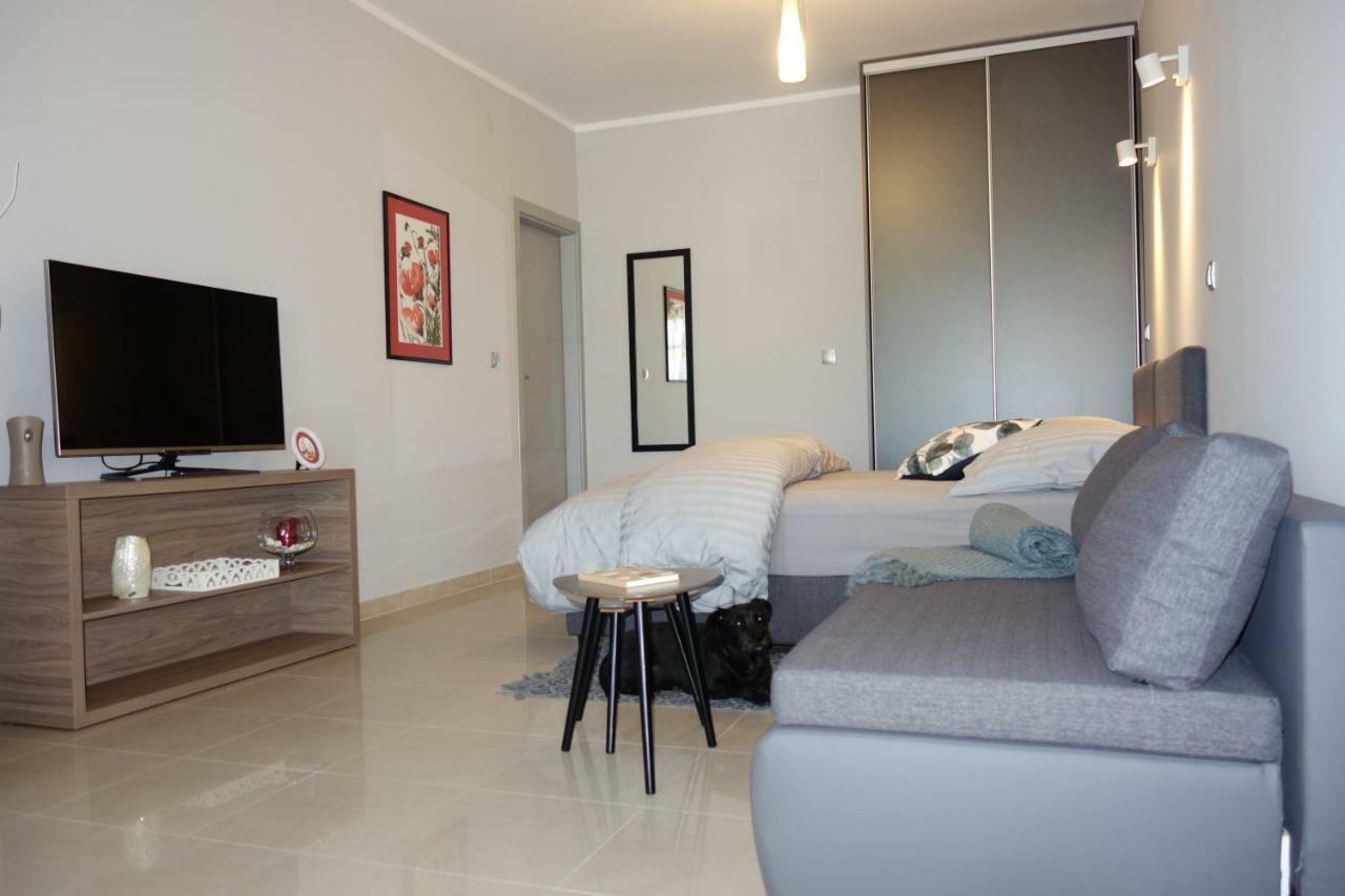 Studio Apartmani Vinica Exteriör bild
