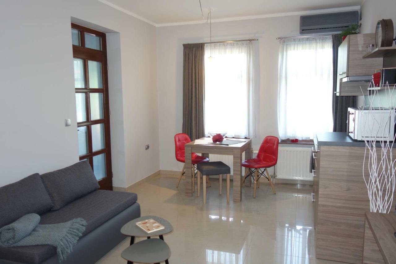 Studio Apartmani Vinica Exteriör bild