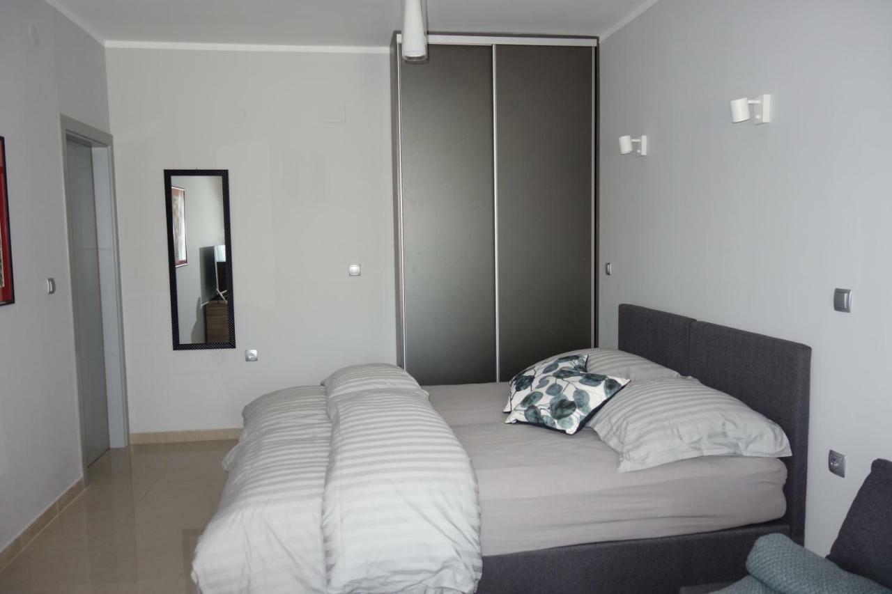 Studio Apartmani Vinica Exteriör bild